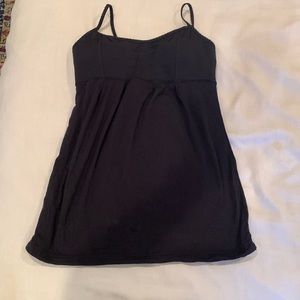 Lululemon black tank, padded